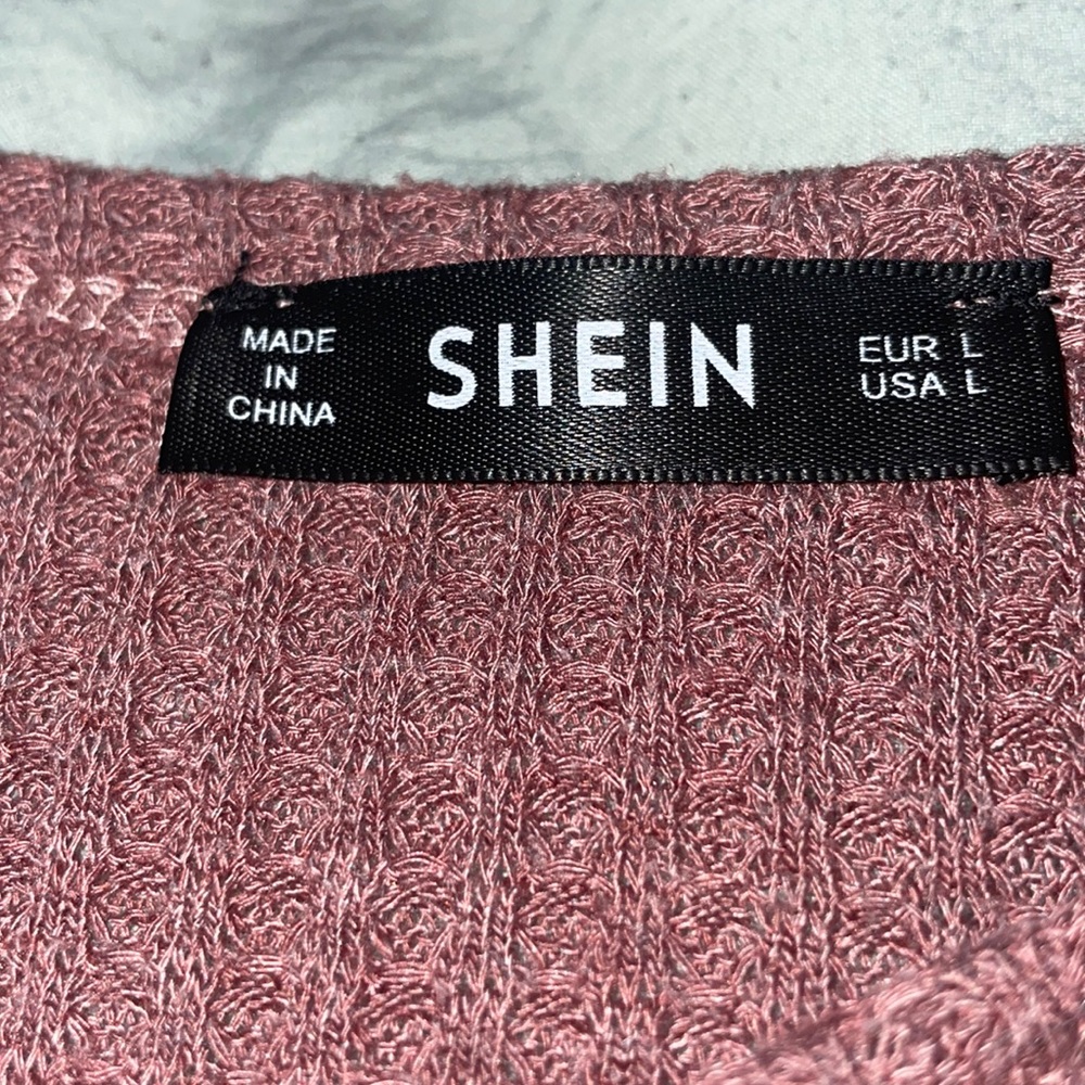 Shein Sweater Size L